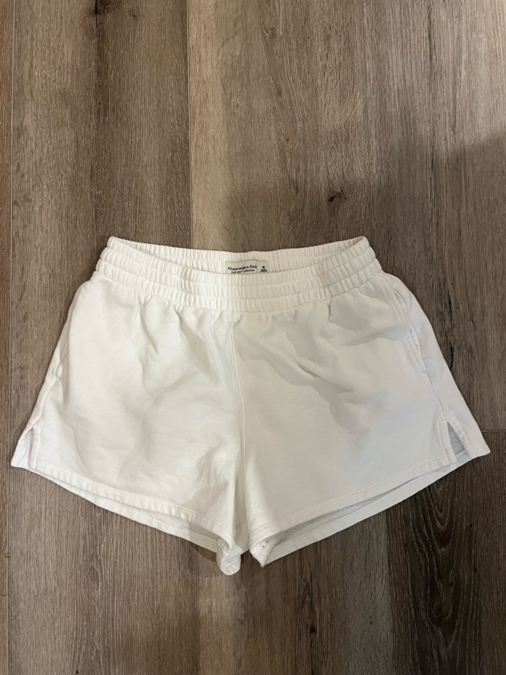 Abercrombie & Fitch White Women's Athletic Pull-On Shorts
